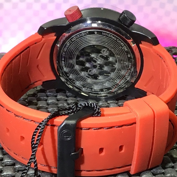 NWT ~ Red Line Octane - Picture 4 of 7